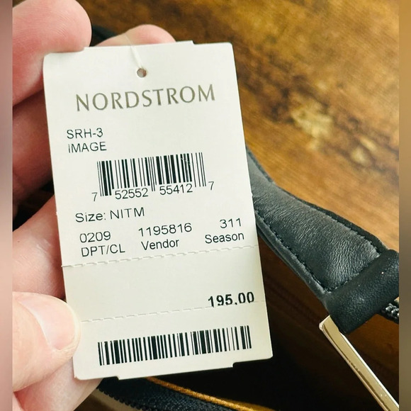 Icon Handbag Buffet Design - NWT - Picture 3 of 12